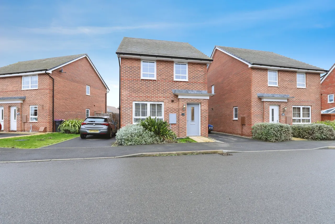 Worcester Gardens, Bourne, PE10, photo 14