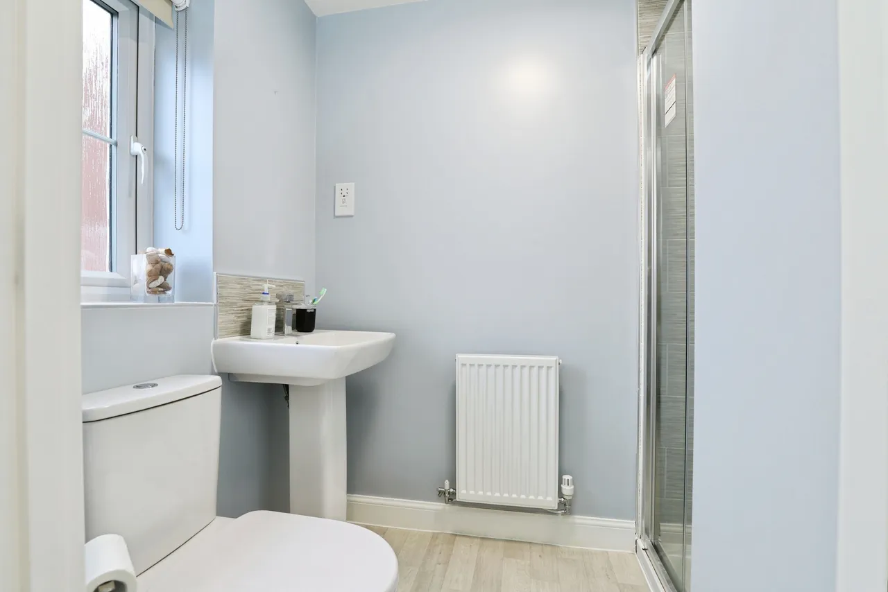 Worcester Gardens, Bourne, PE10, photo 8