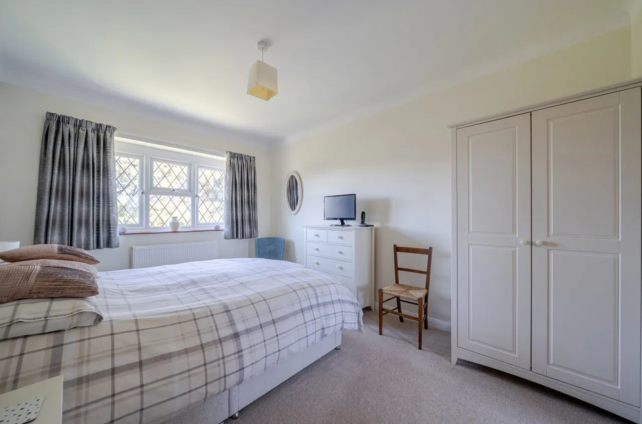 The Bramblings, Rustington, BN16, photo 9