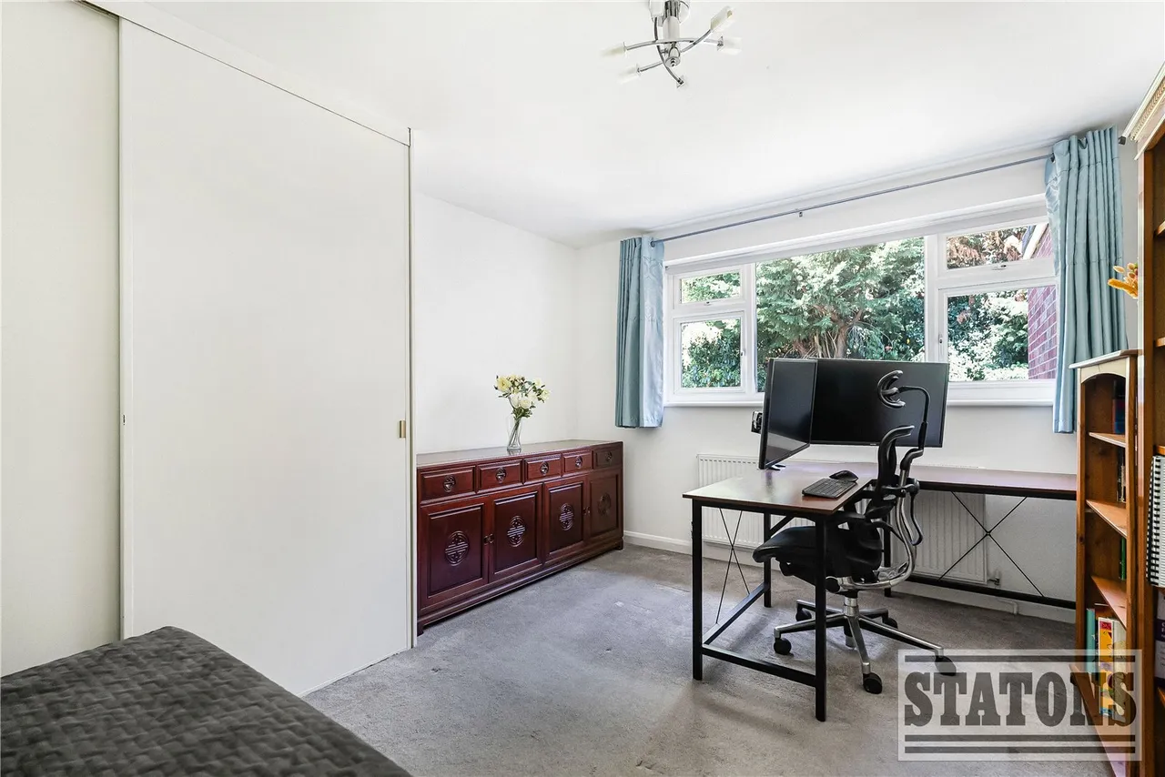 Vincent Close, Barnet, EN5 5NR, photo 15