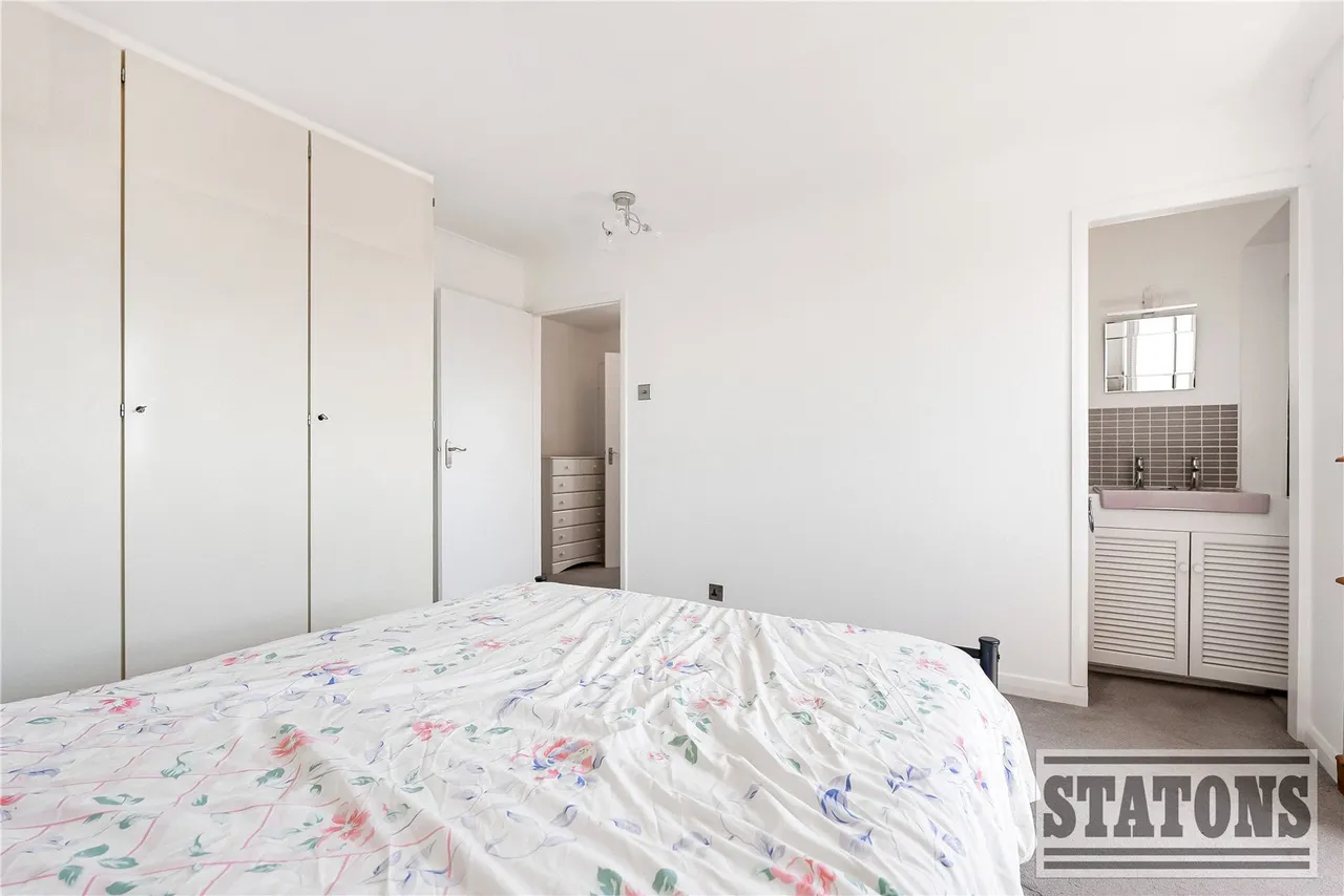Vincent Close, Barnet, EN5 5NR, photo 14