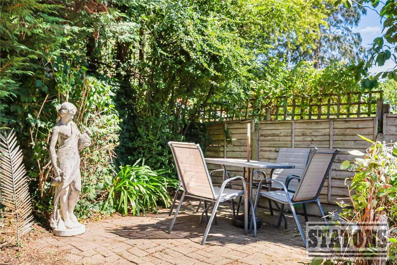 Vincent Close, Barnet, EN5 5NR, photo 19