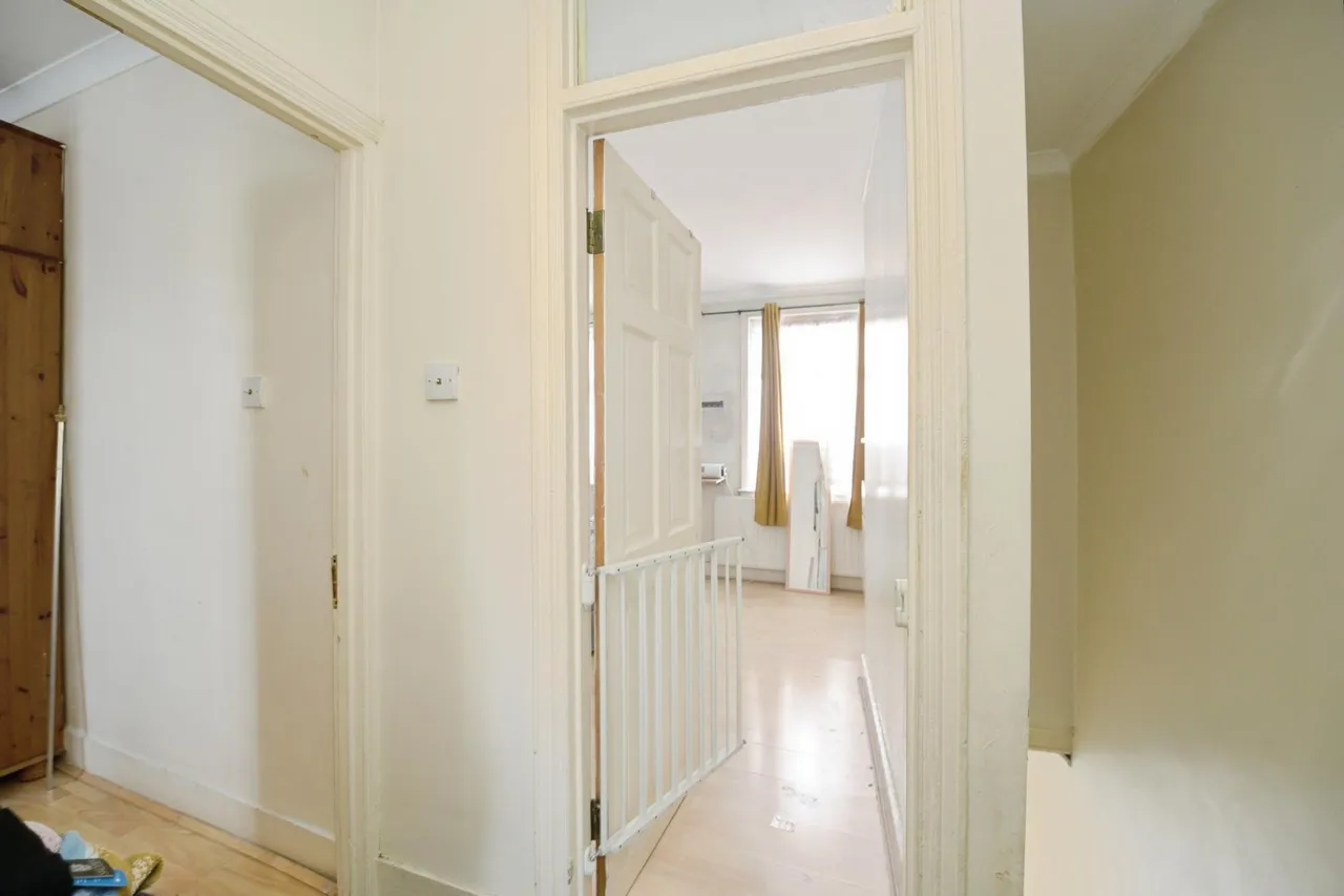 Ripple Road, Barking, IG11, photo 15
