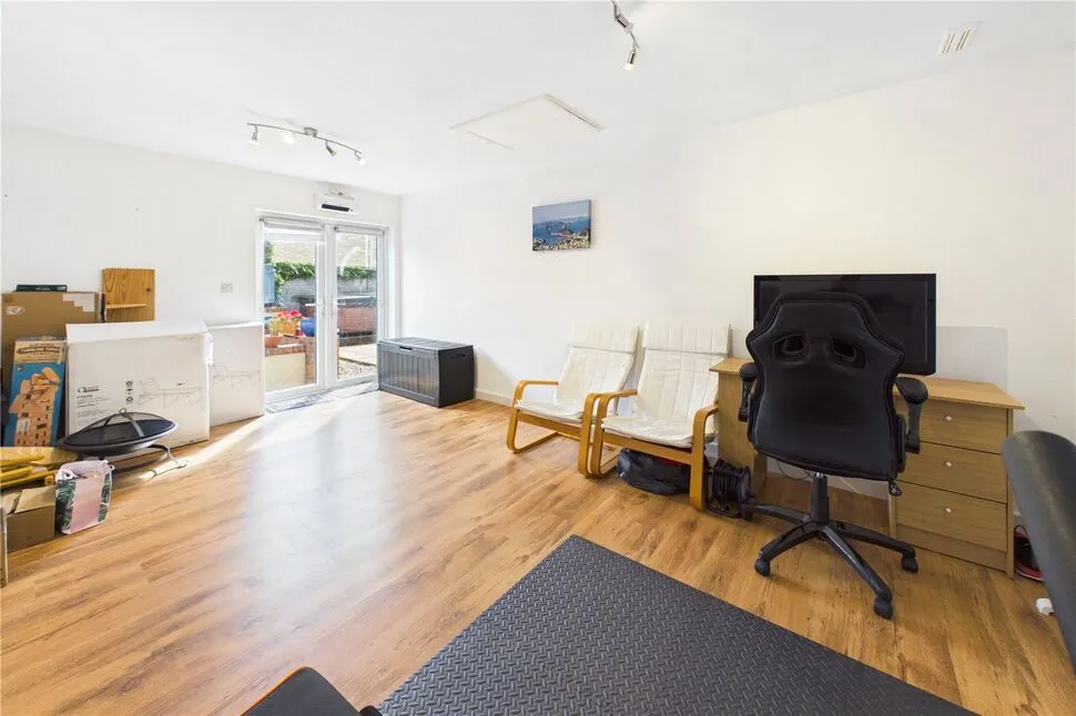 Bristol Road, Radstock, BA3, photo 35