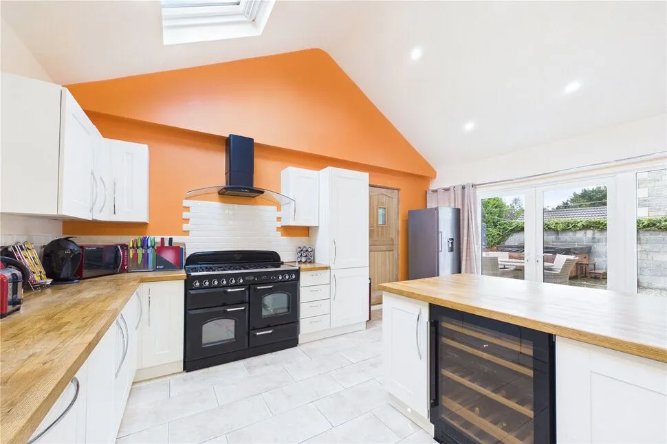Bristol Road, Radstock, BA3, photo 22