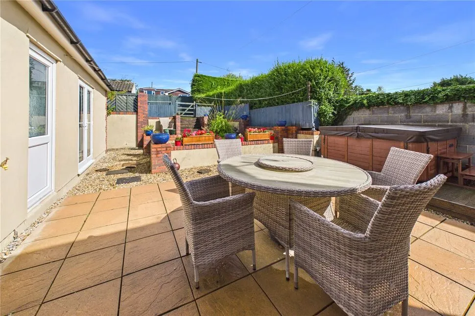 Bristol Road, Radstock, BA3, photo 33