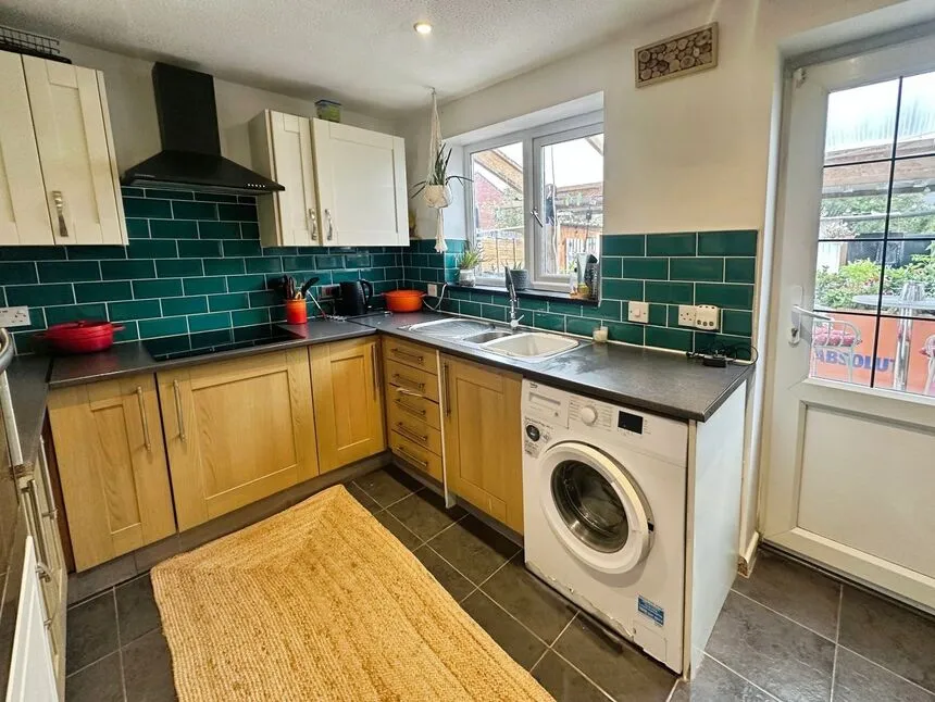 Avonlea Close, Saltney, Cheshire West and Ches, CH4, photo 4