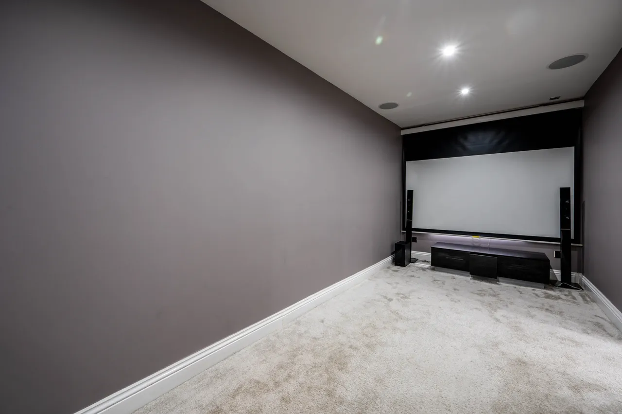 18 Tudor Drive, Kingston upon Thames, photo 9