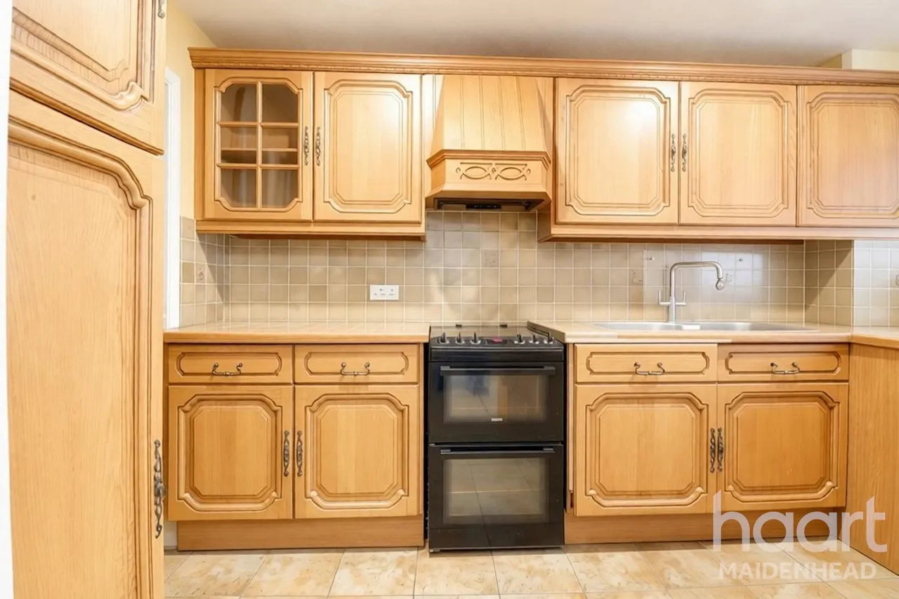 Ray Park Road, Maidenhead, SL6, photo 4
