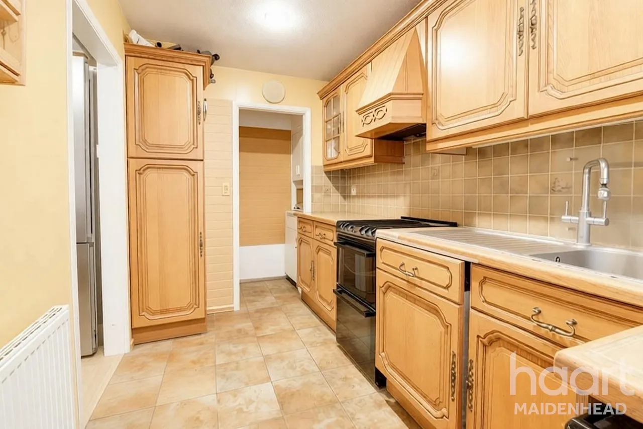 Ray Park Road, Maidenhead, SL6, photo 5