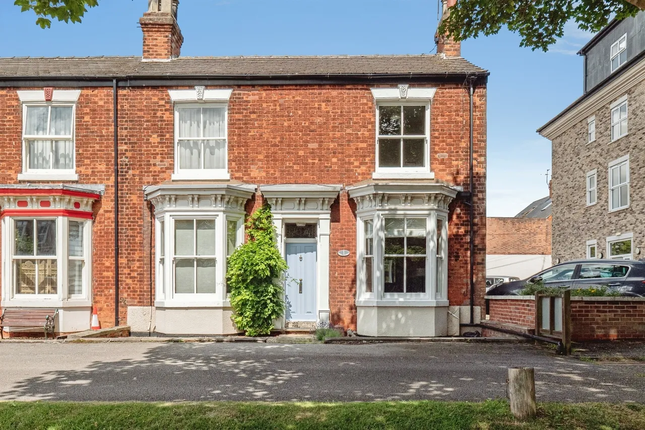 3 bed house for sale, Wilton Terrace, Hornsea, HU18