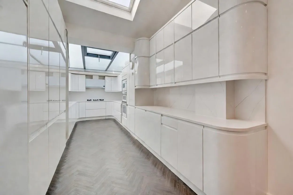 Belton Road, London, NW2, photo 3
