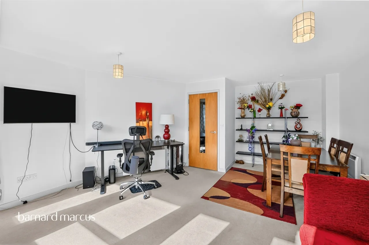 New Park Road, London, SW2, photo 8