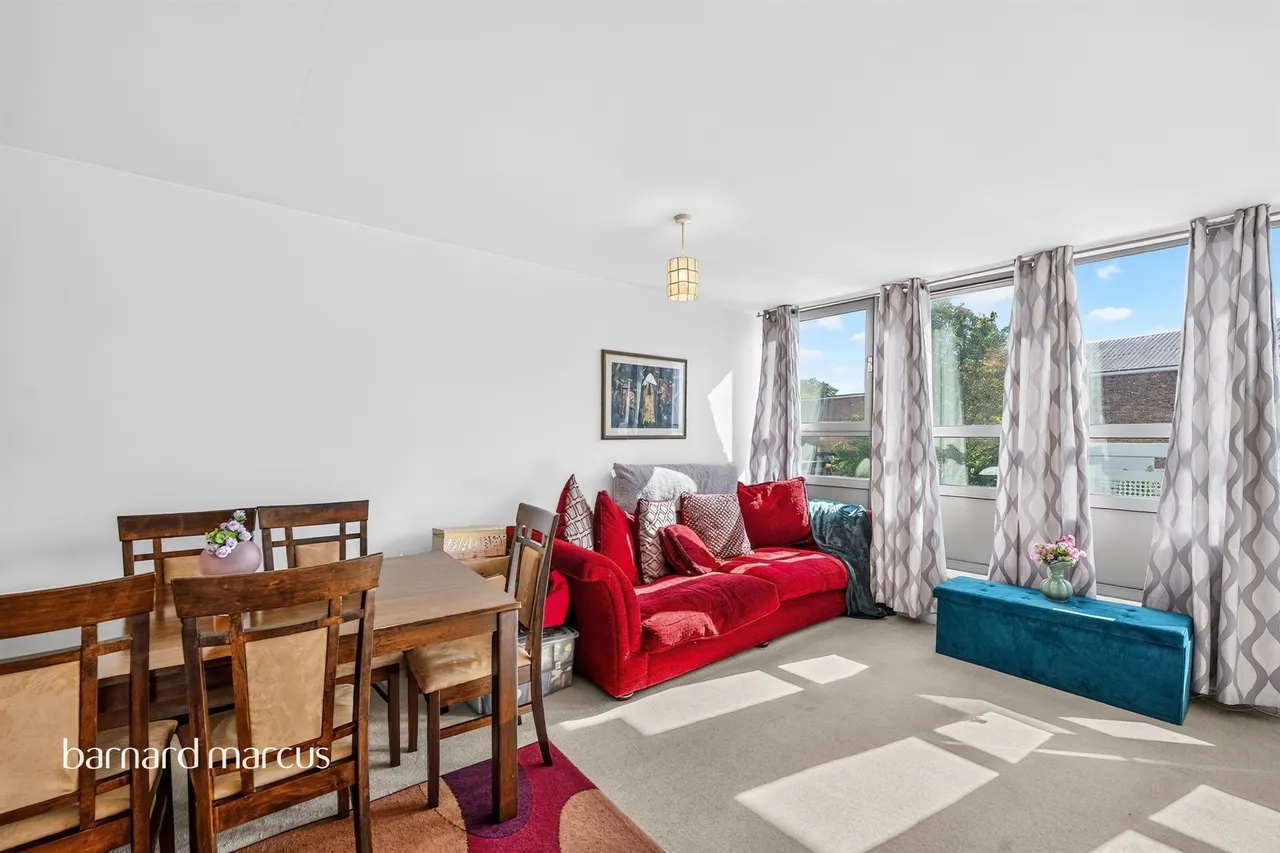 New Park Road, London, SW2, photo 9