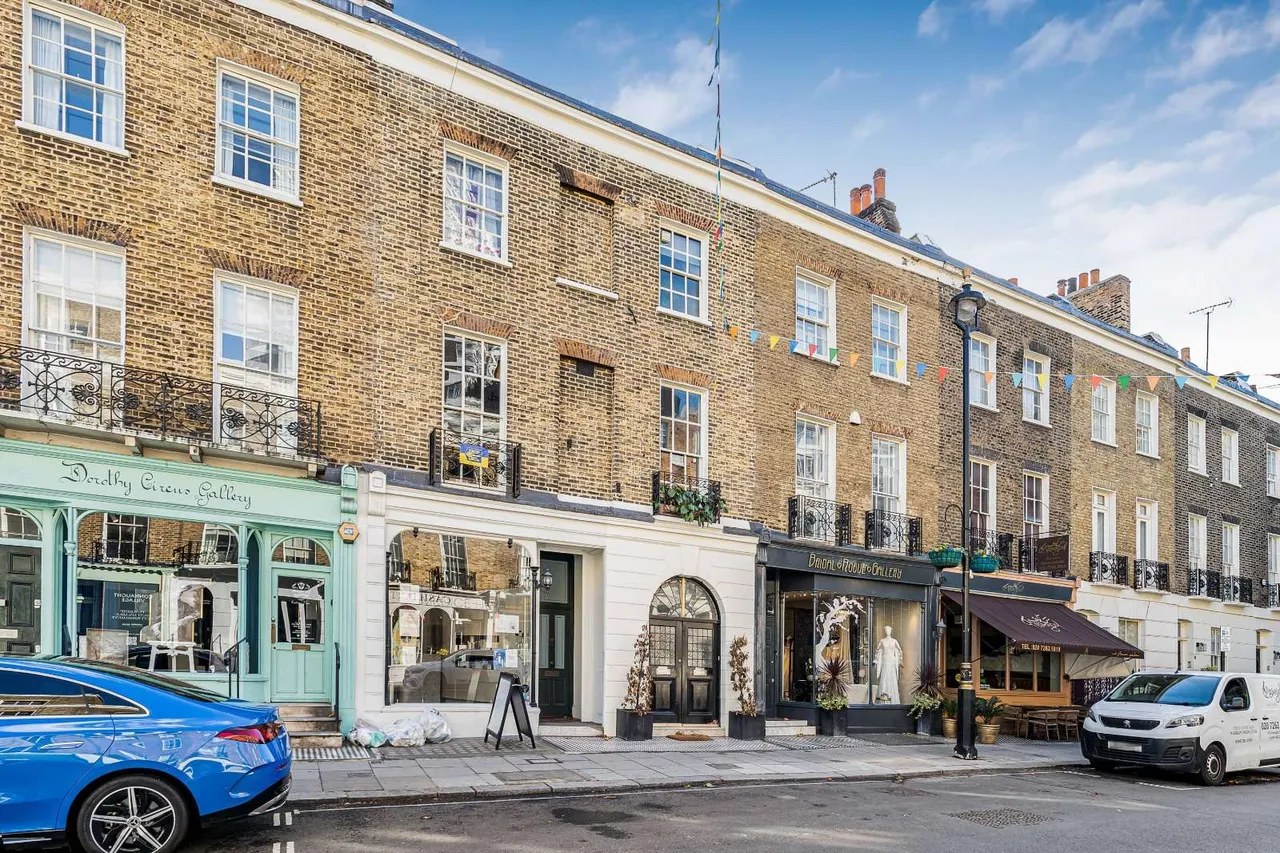 Connaught Street, London, W2, photo 14