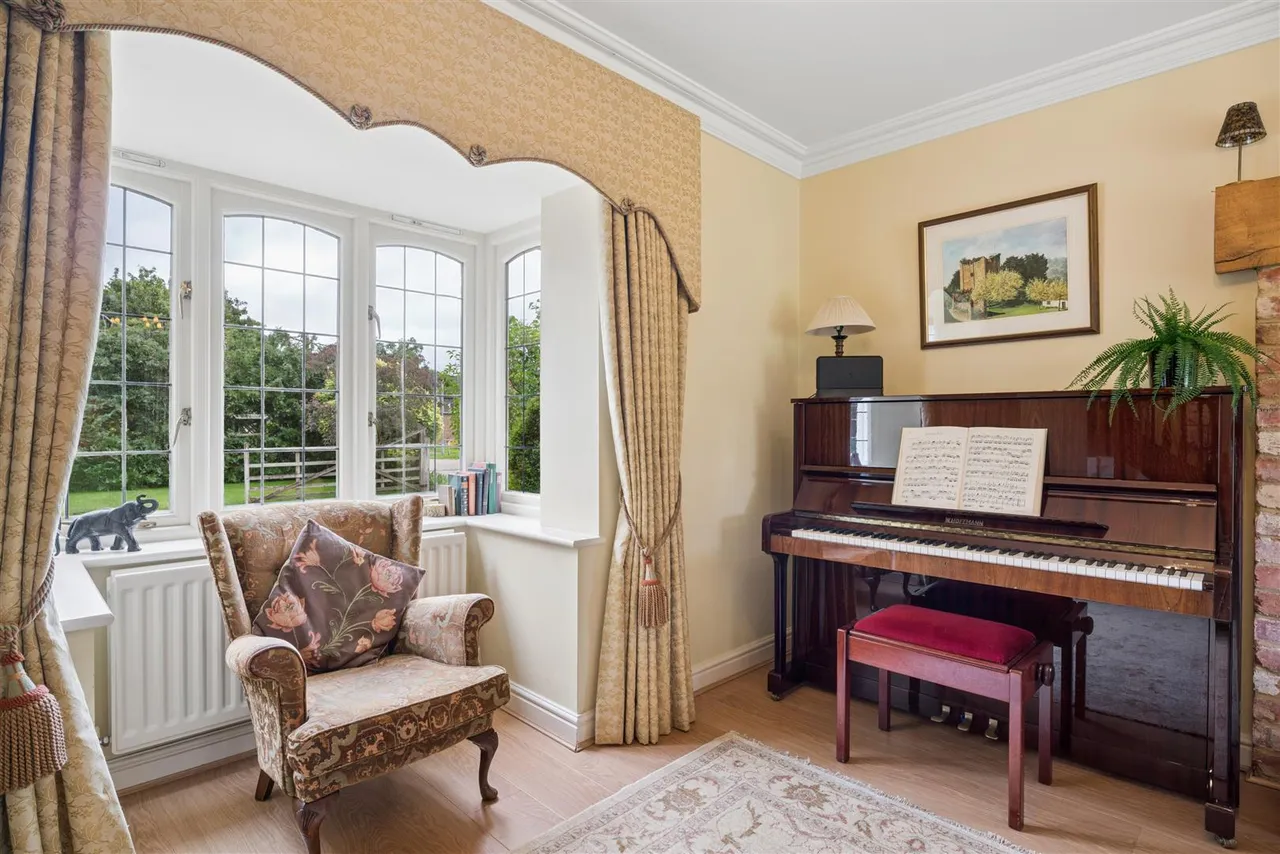 Timpsons Row, Olney, photo 4