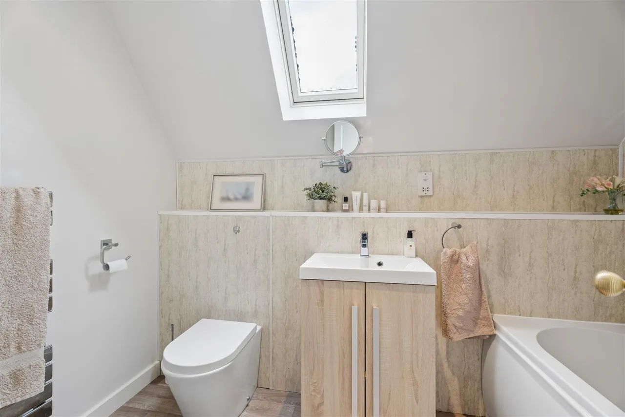 Timpsons Row, Olney, photo 22
