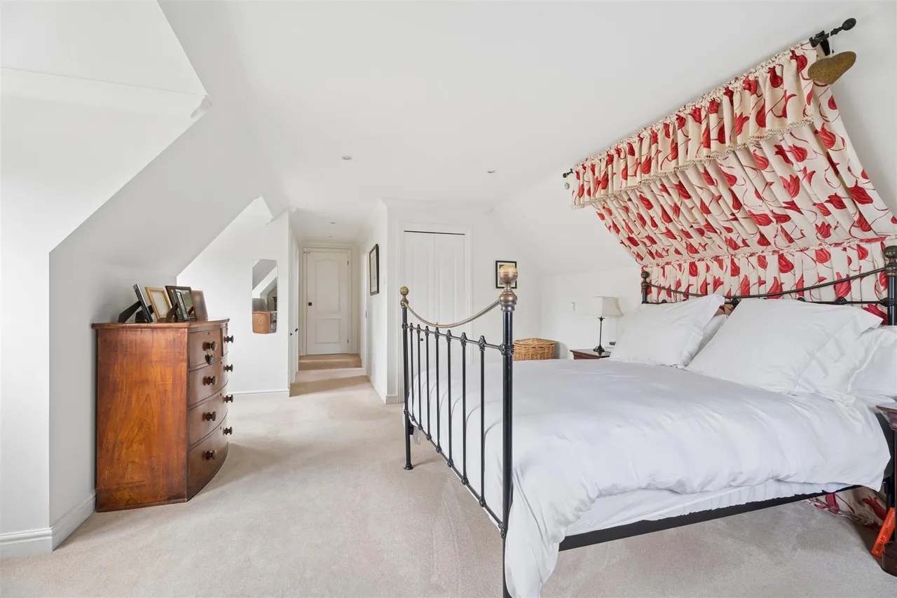 Timpsons Row, Olney, photo 14