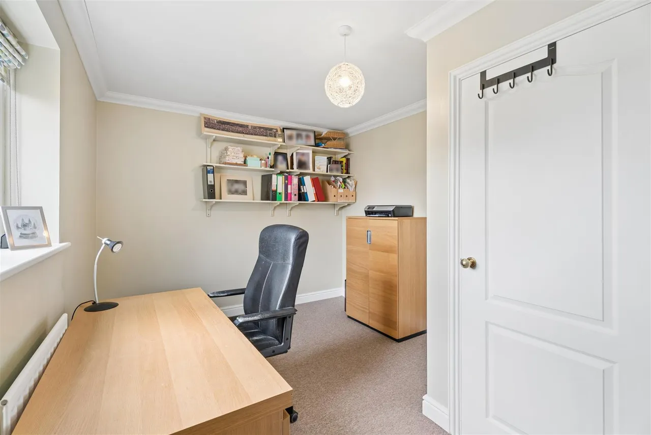 Timpsons Row, Olney, photo 19