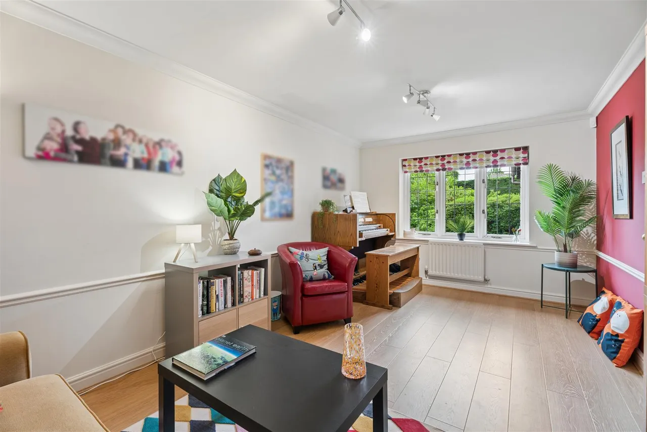 Timpsons Row, Olney, photo 8