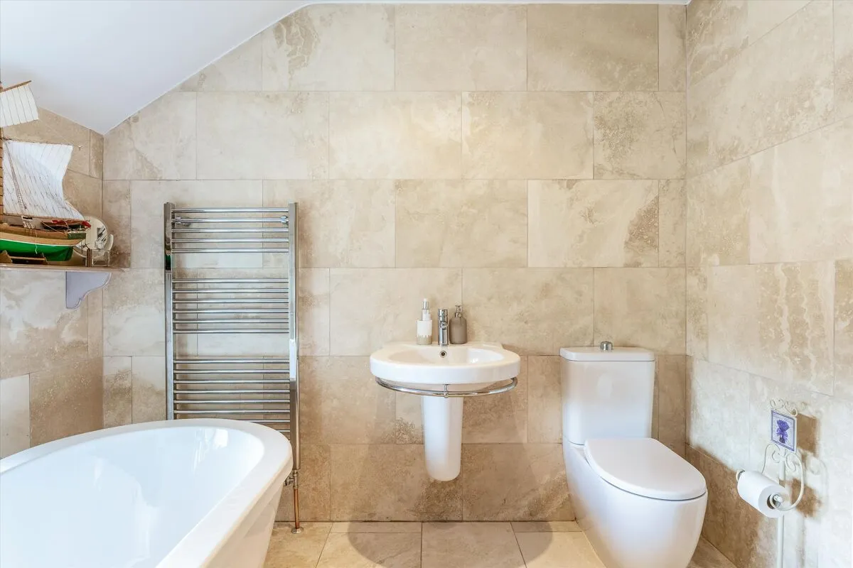 Warwick Crescent, Harrogate, HG2, photo 15