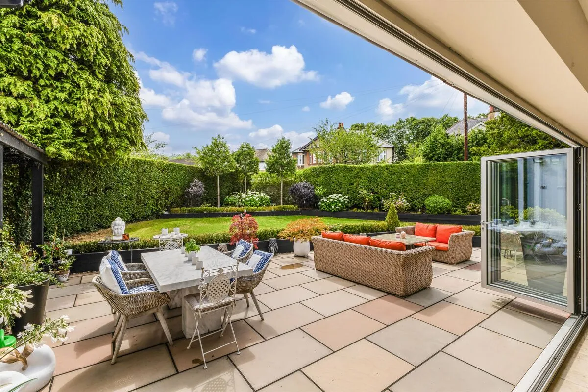 Warwick Crescent, Harrogate, HG2, photo 20