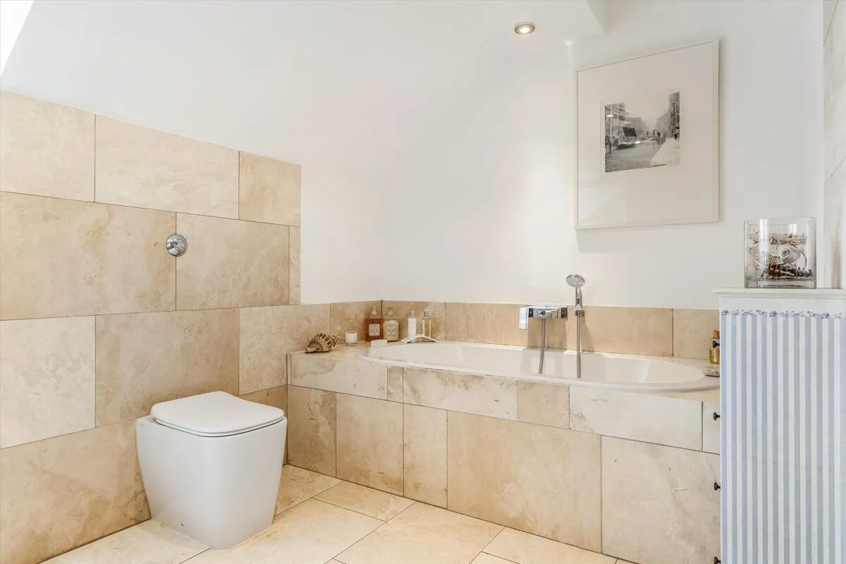 Warwick Crescent, Harrogate, HG2, photo 18