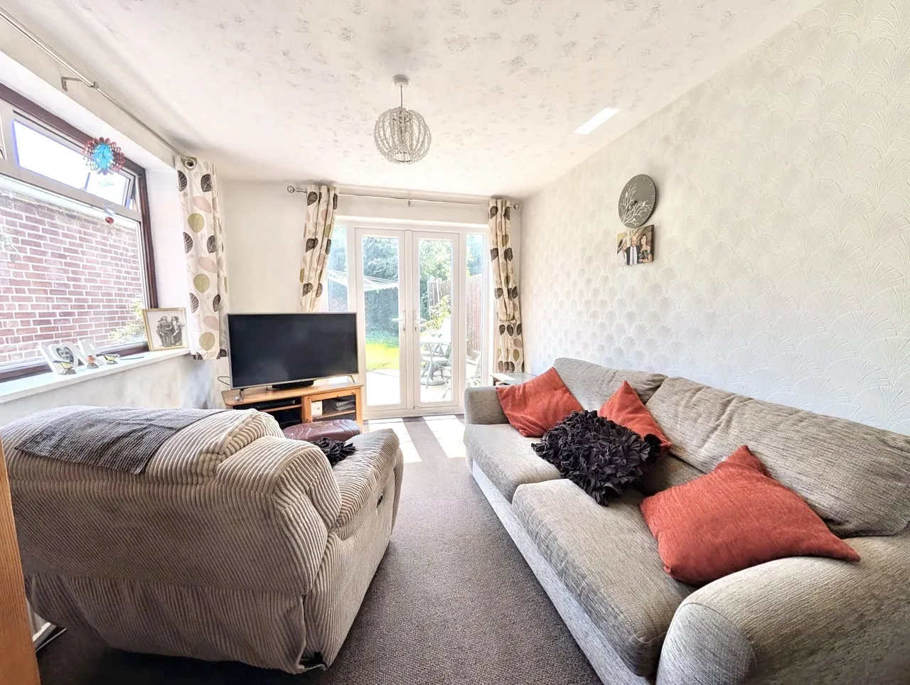 Allans Meadow, Neston, CH64, photo 3
