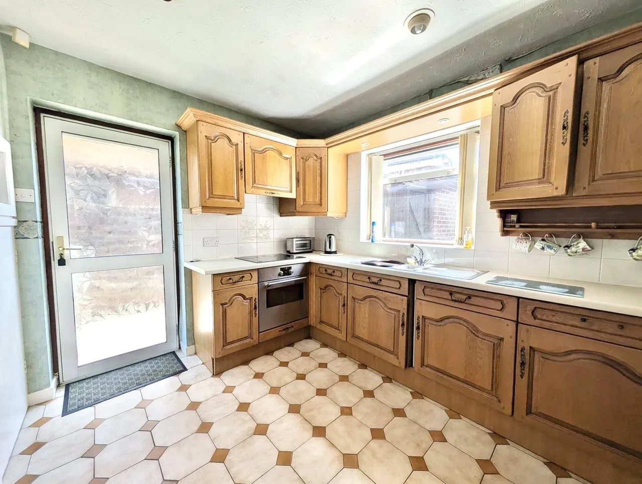 Allans Meadow, Neston, CH64, photo 7
