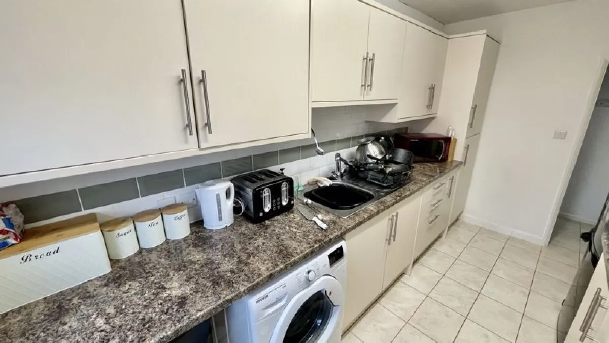 Station Road, North Hykeham, photo 3