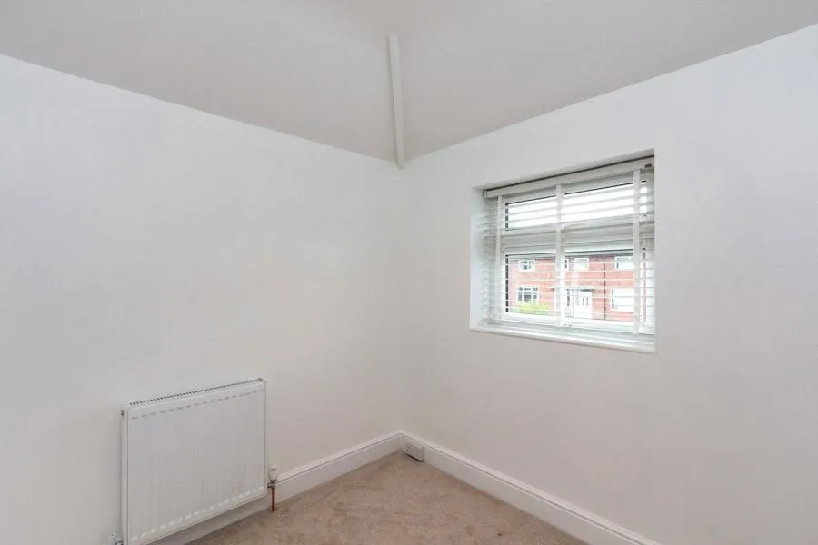 Henslow Way, Woking, GU21, photo 8