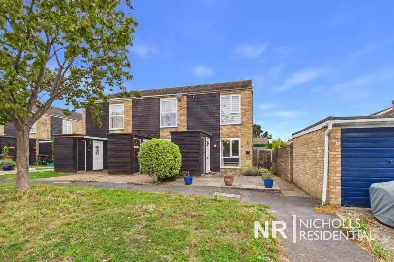 Andrews Close, Worcester Park, KT4, photo 17
