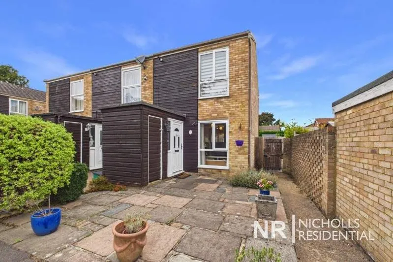 2 bed house for sale, Andrews Close, Worcester Park, KT4