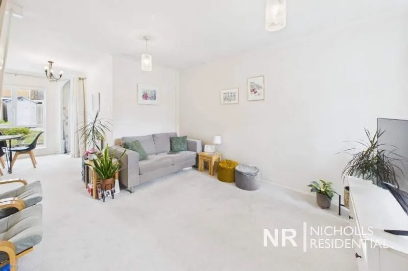 Andrews Close, Worcester Park, KT4, photo 2