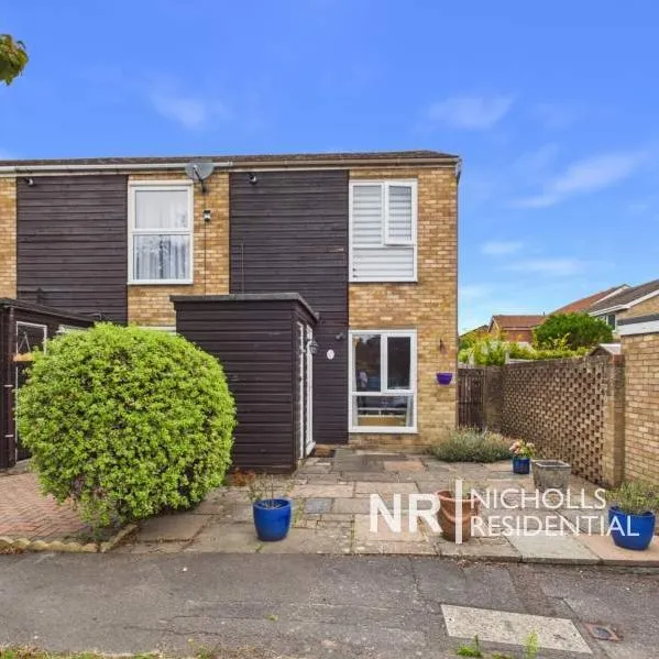 Andrews Close, Worcester Park, KT4, photo 20