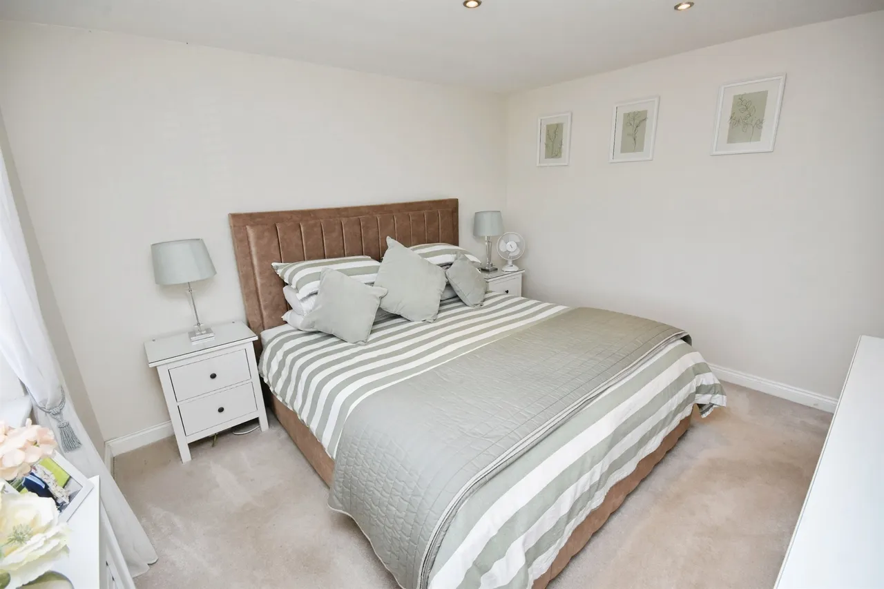 Bulford Close, Cressing, Braintree, photo 11