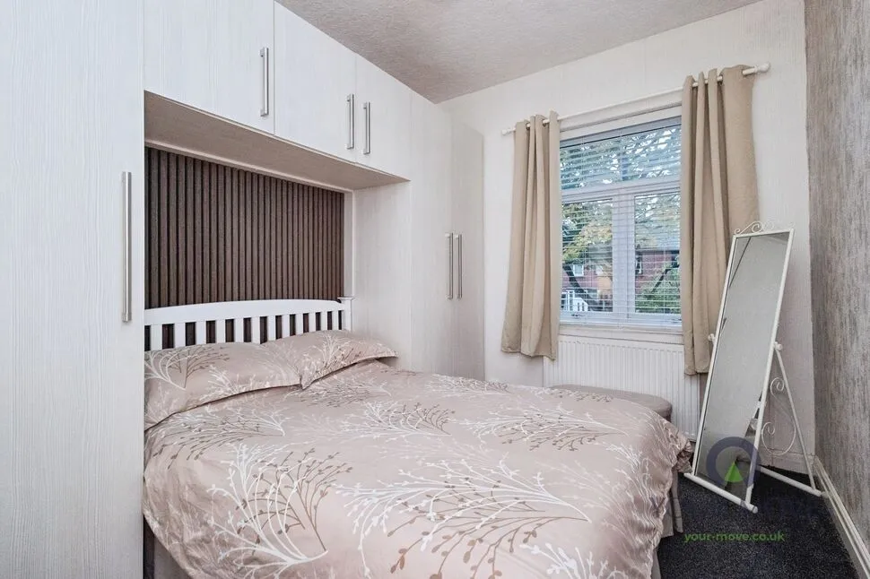Merton Avenue, Oldham, OL8, photo 7