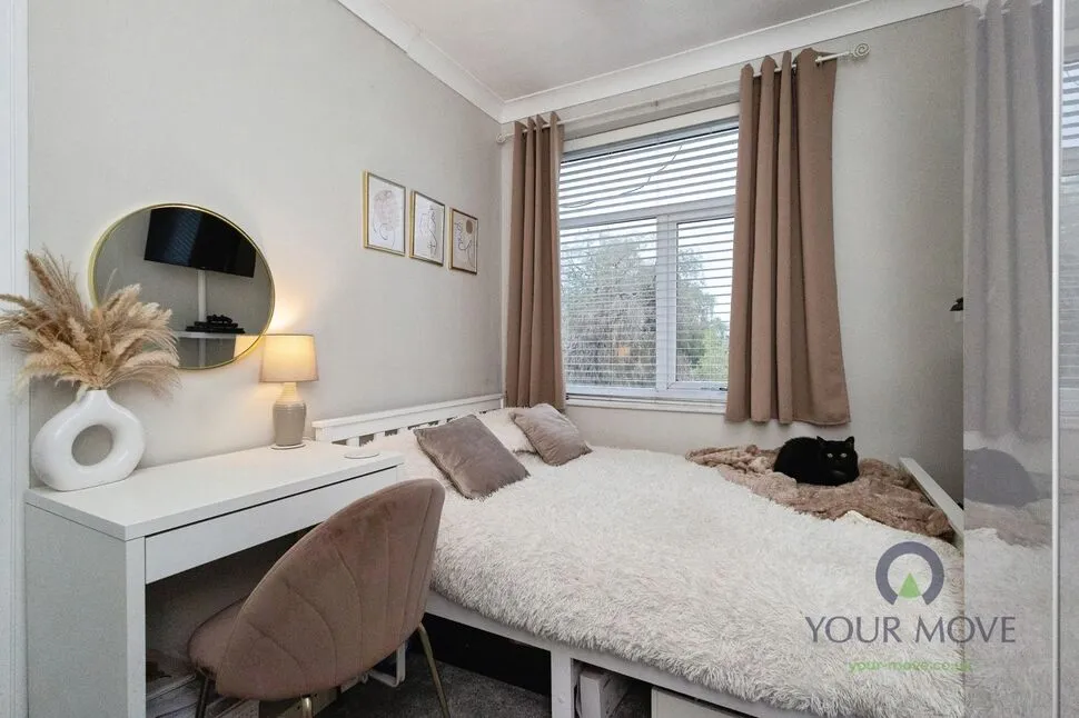 Merton Avenue, Oldham, OL8, photo 8