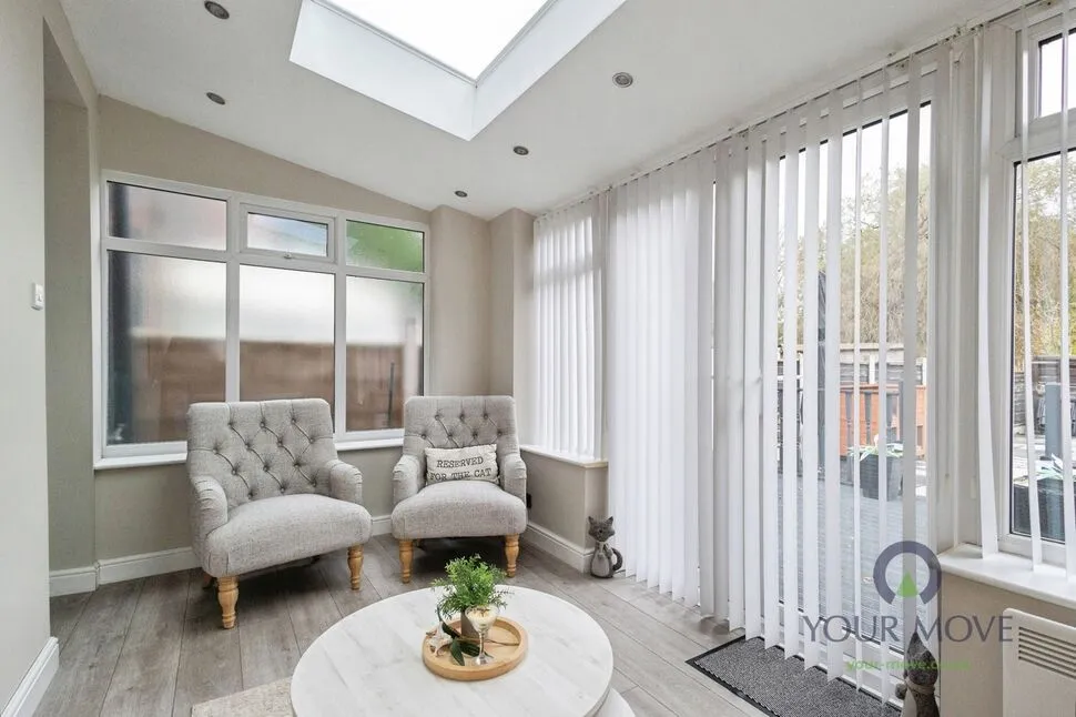 Merton Avenue, Oldham, OL8, photo 4