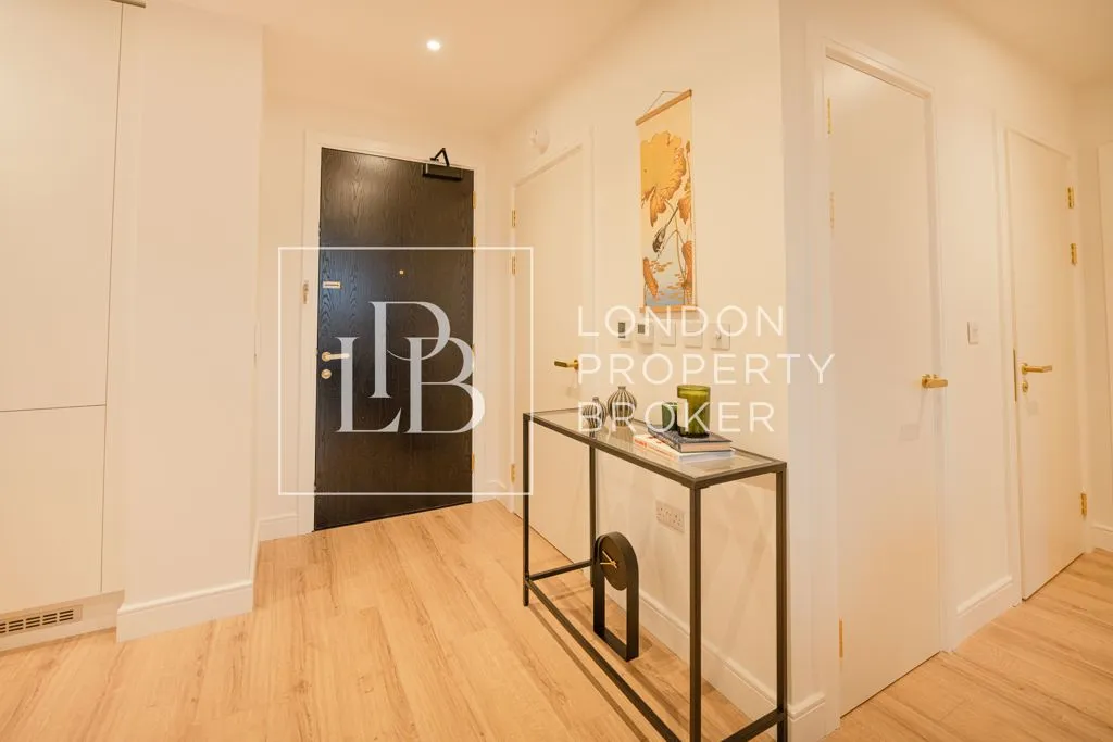 Quay Walk, Wembley, HA0, photo 11