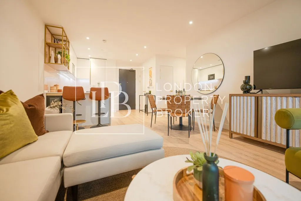 1 bed flat for sale, Quay Walk, Wembley, HA0
