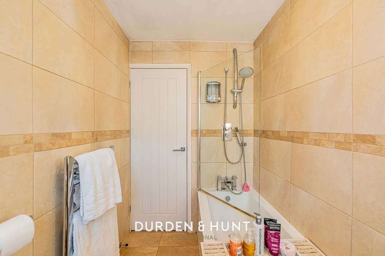Guardian Close, Hornchurch, RM11, photo 8