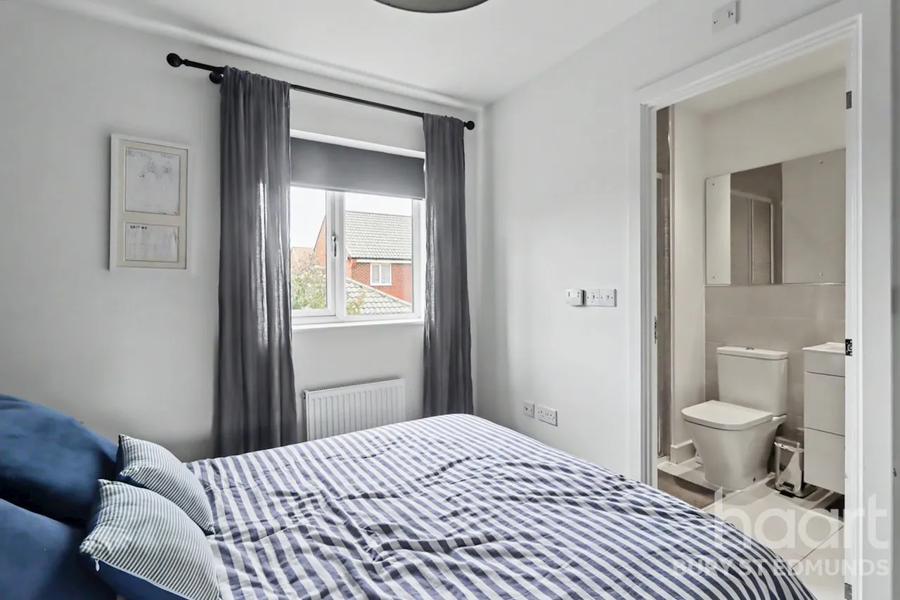 Myrtlewood Road, Bury St Edmunds, IP32, photo 13