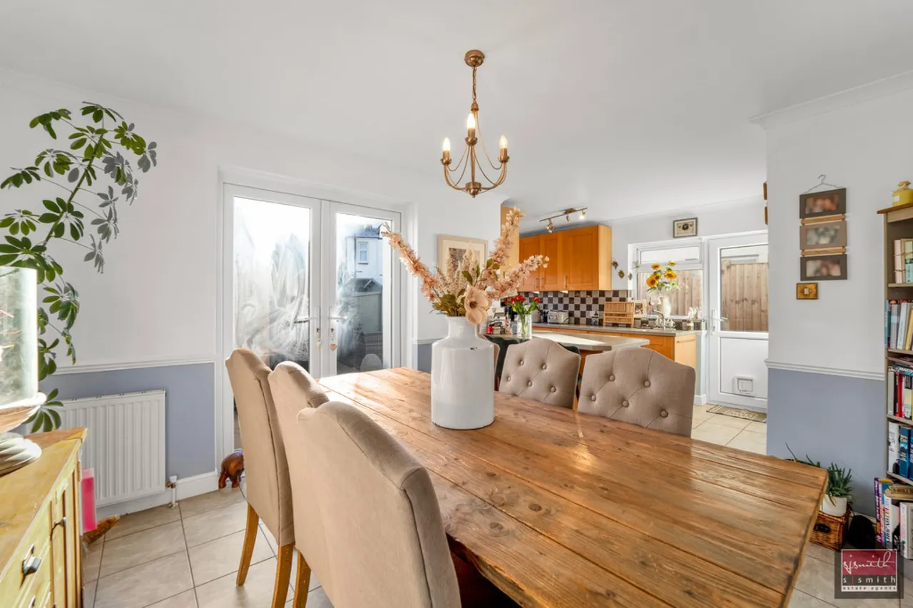 Woodthorpe Road, Ashford, photo 8