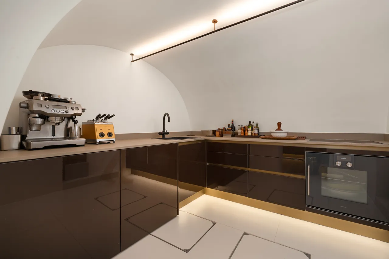 Chesterfield Street, Mayfair, W1J, photo 12
