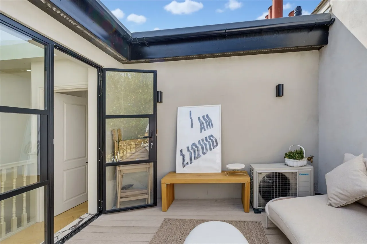 Bennerley Road, London, SW11, photo 10