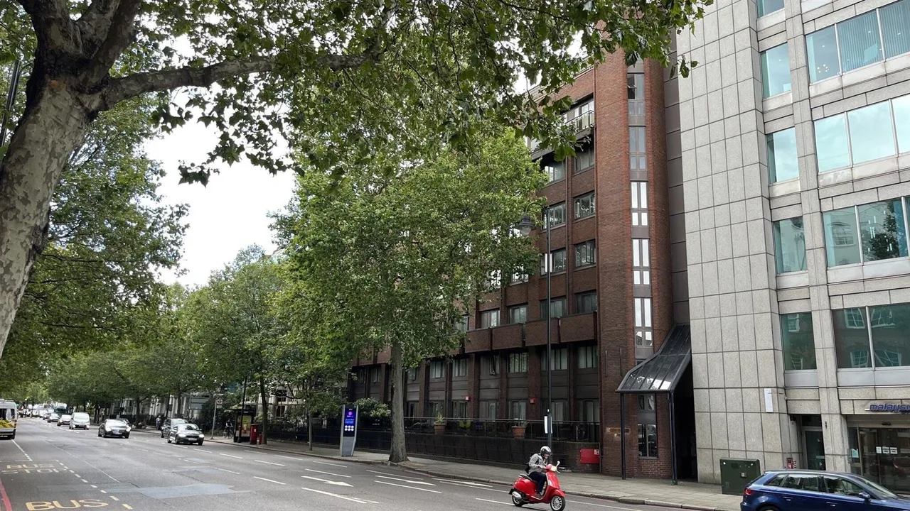 2 bed flat for sale, Cromwell Road, London, SW5