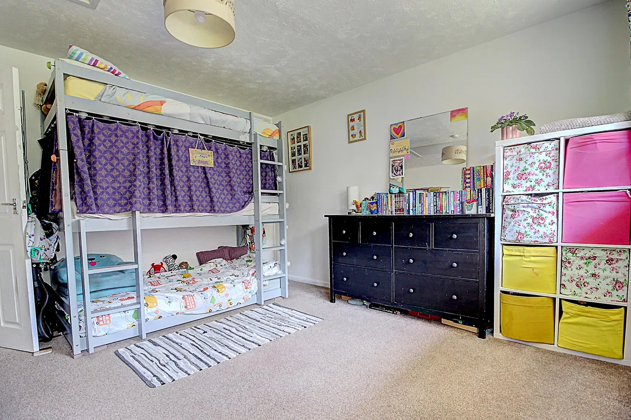 Elgar Close, Basingstoke, RG22, photo 8