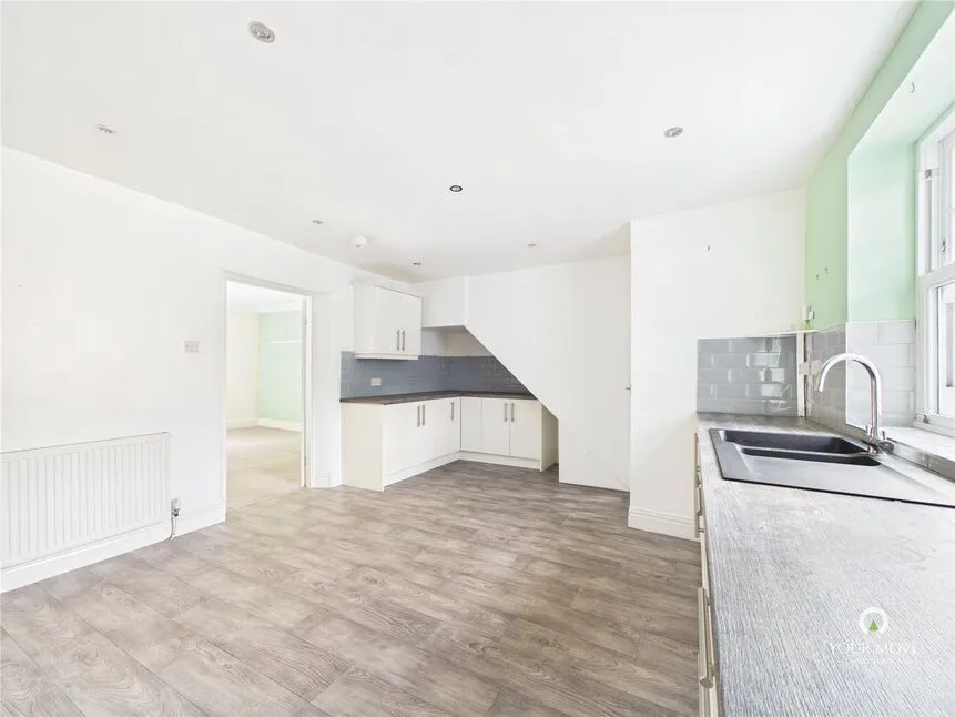 Alexandra Street, Victoria Garesfield, NE39, photo 5