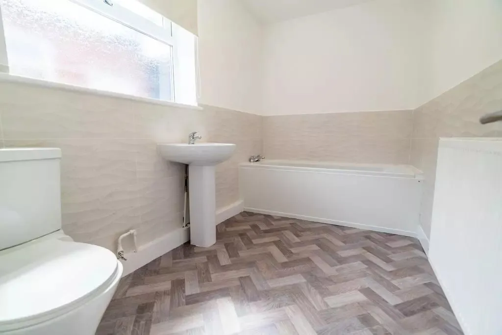 Thomas Street, Ryhope, SR2, photo 11
